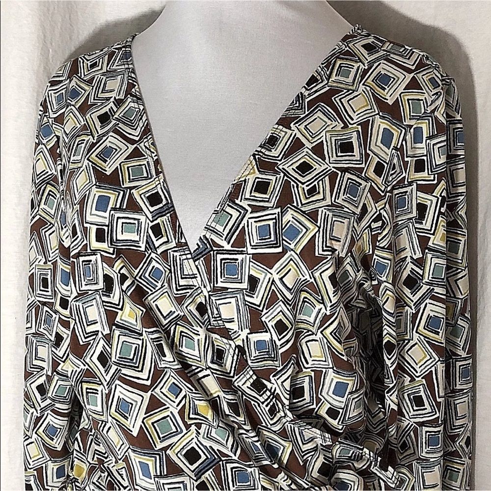BCBG Maxazari Geometric Wrap Dress‎